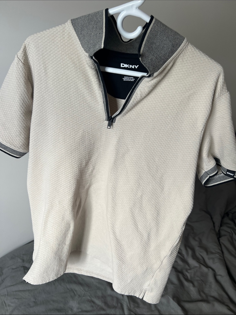 DKNY Men's Cream Short-Sleeve Half-Zip Sweater with Gray Trim